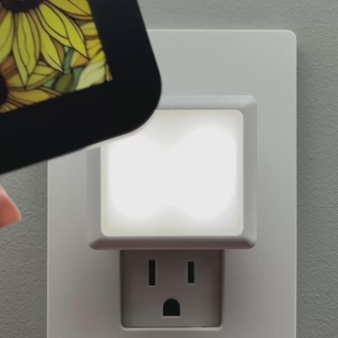 Load video: Sunflowers Night Light Cover ONLY