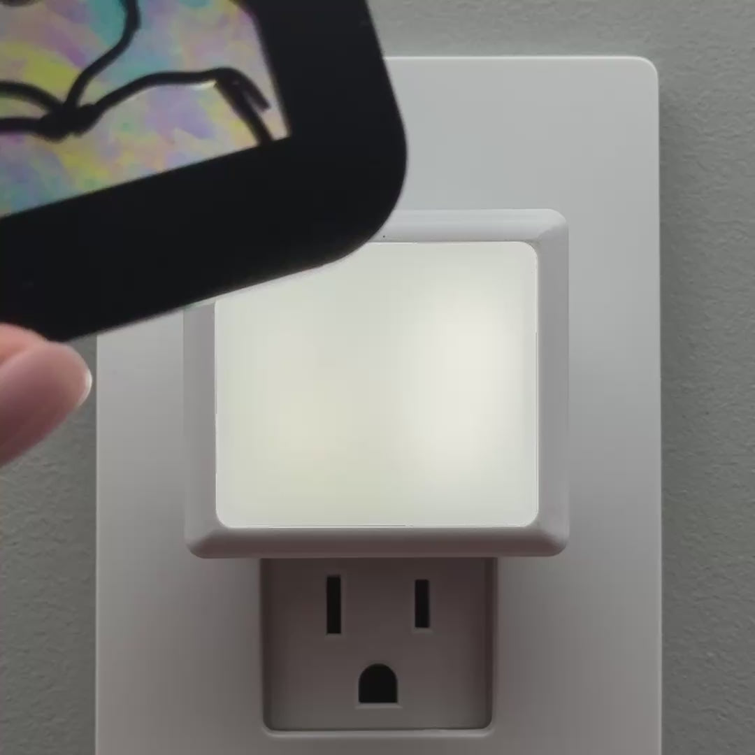 Load video: Heart Hands Night Light