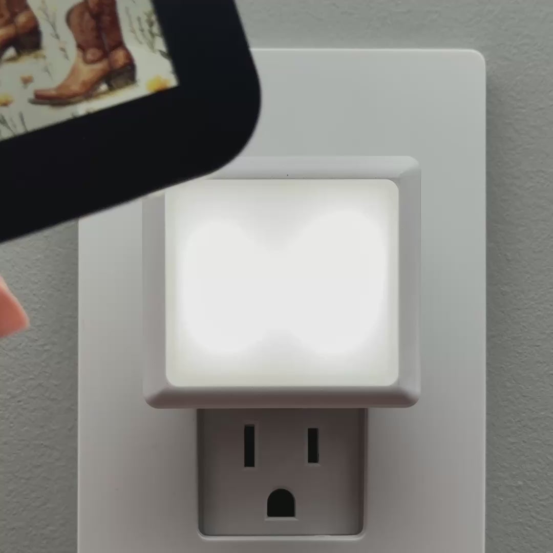 Load video: Cowboy Boots and Cacti Night Light