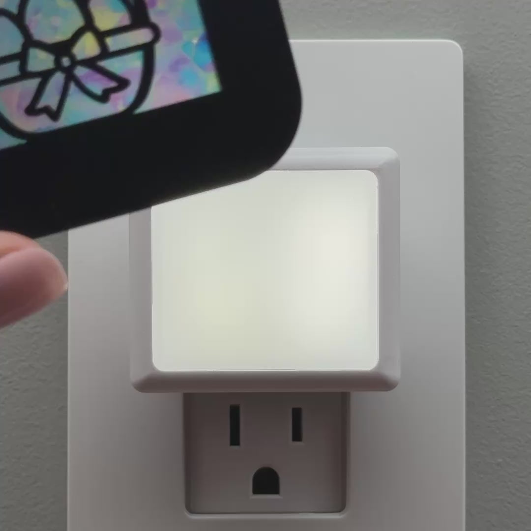 Load video: Easter Basket Night Light