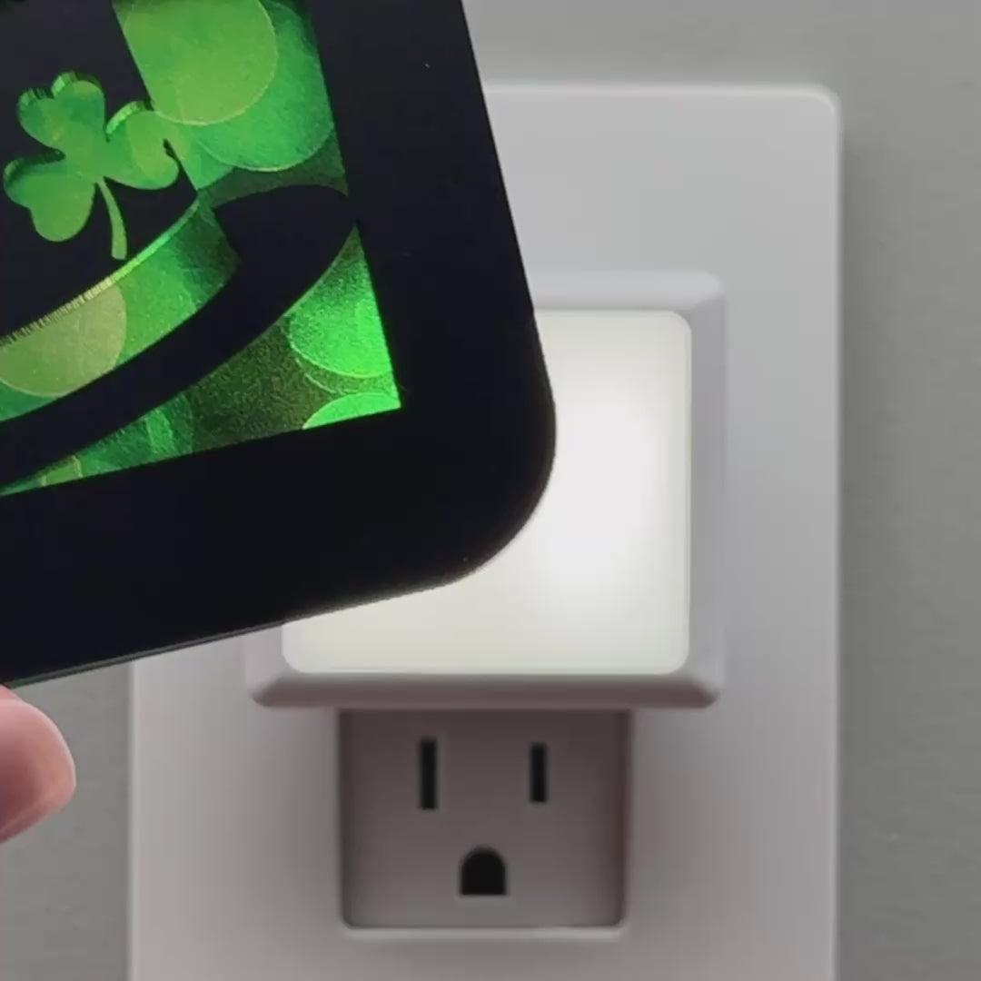 Load video: St. Patrick's Day Leprechaun Hat Night Light Cover ONLY
