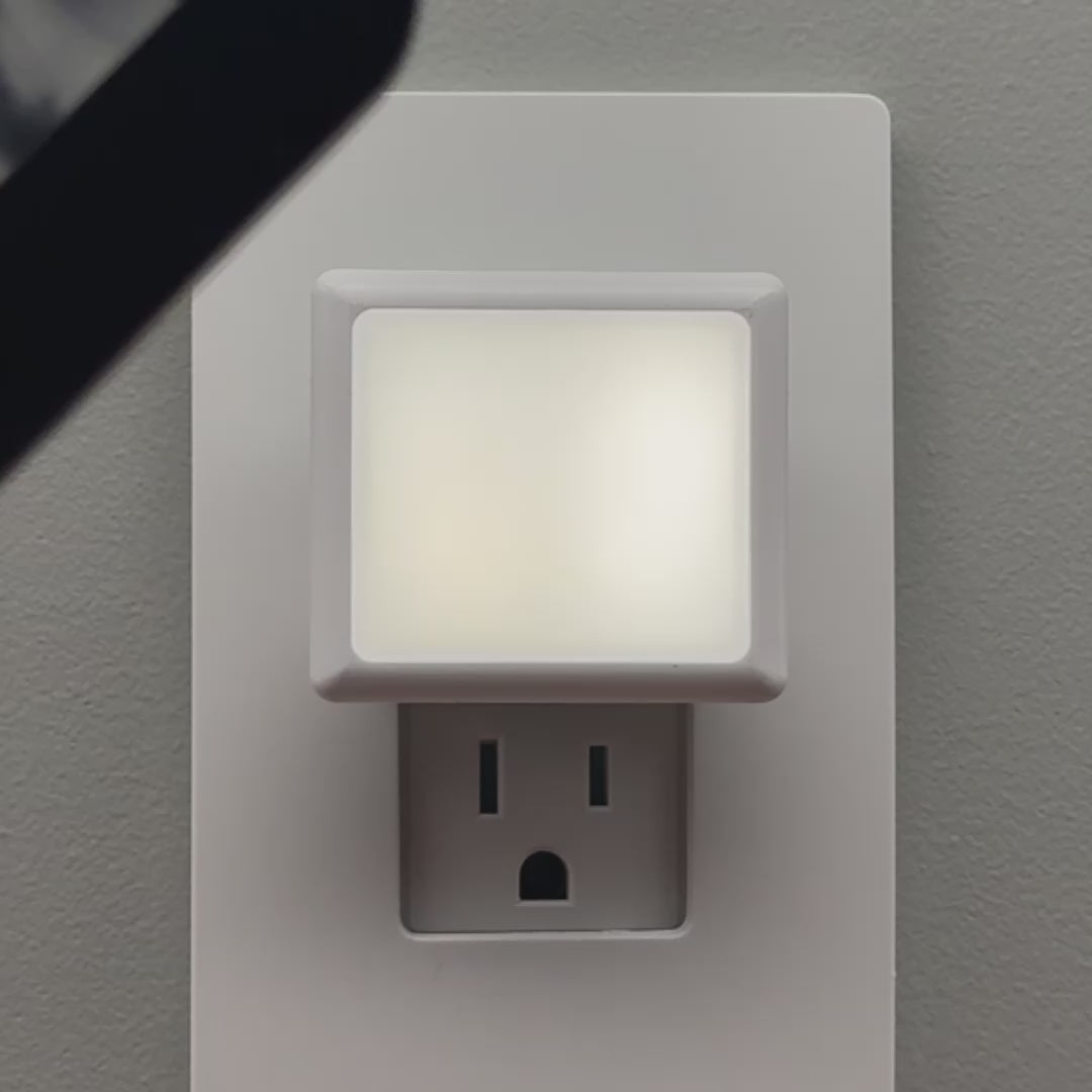 Load video: Trapped Souls Halloween Night Light