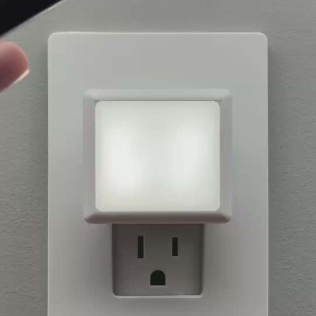 Load video: Wise Owl Night Light