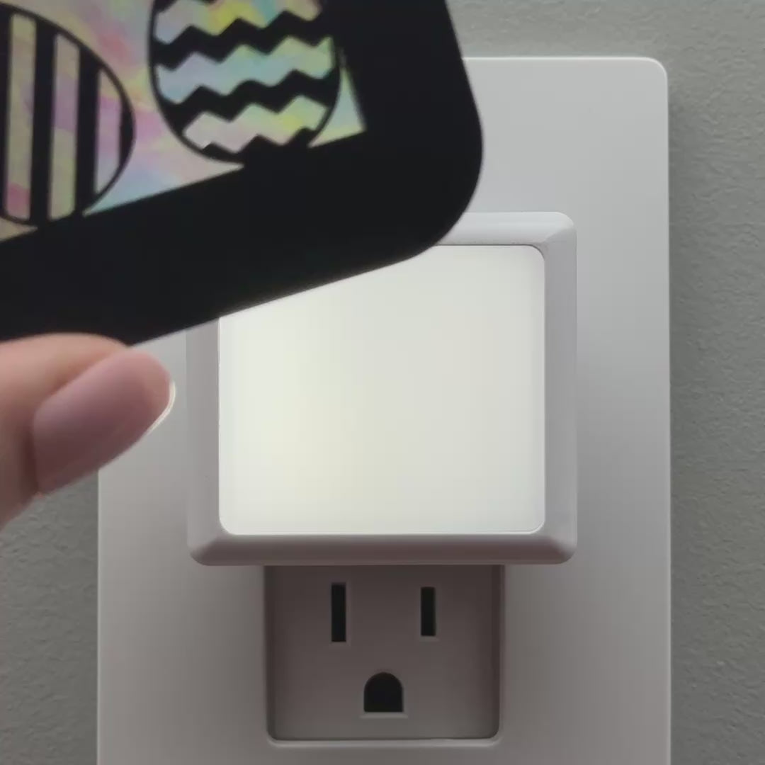 Load video: Easter Eggs Night Light