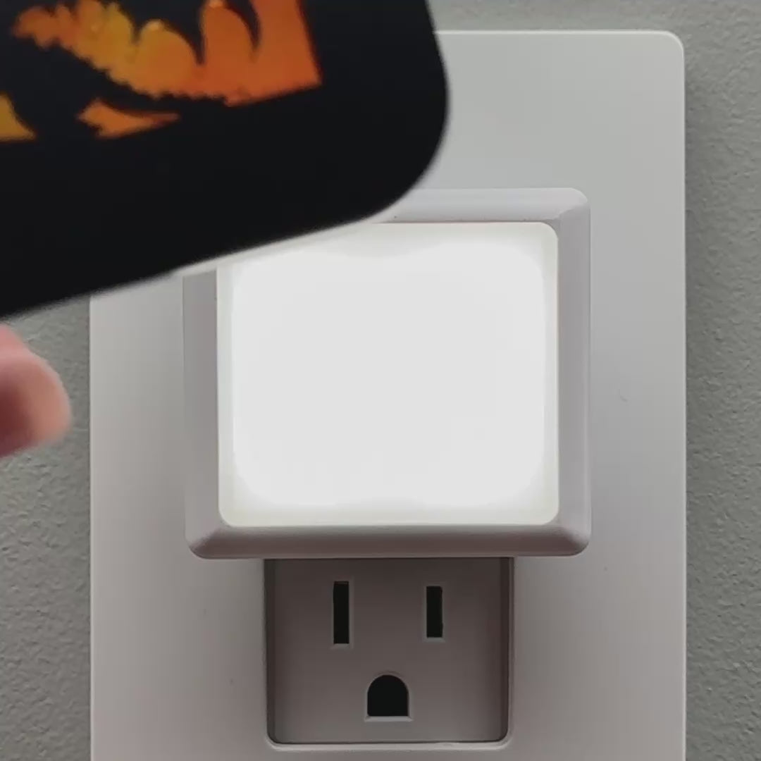 Load video: Dragon Night Light