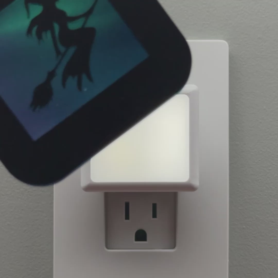 Load video: Flying Witch Night Light