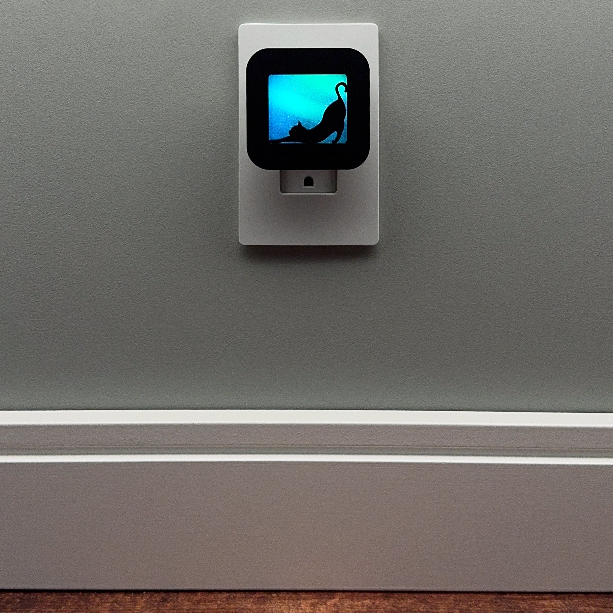 Stretching Cat Night Light